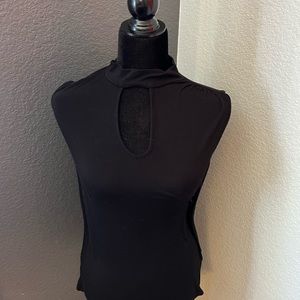 Jennifer Lopez sleeveless Top. Size M.